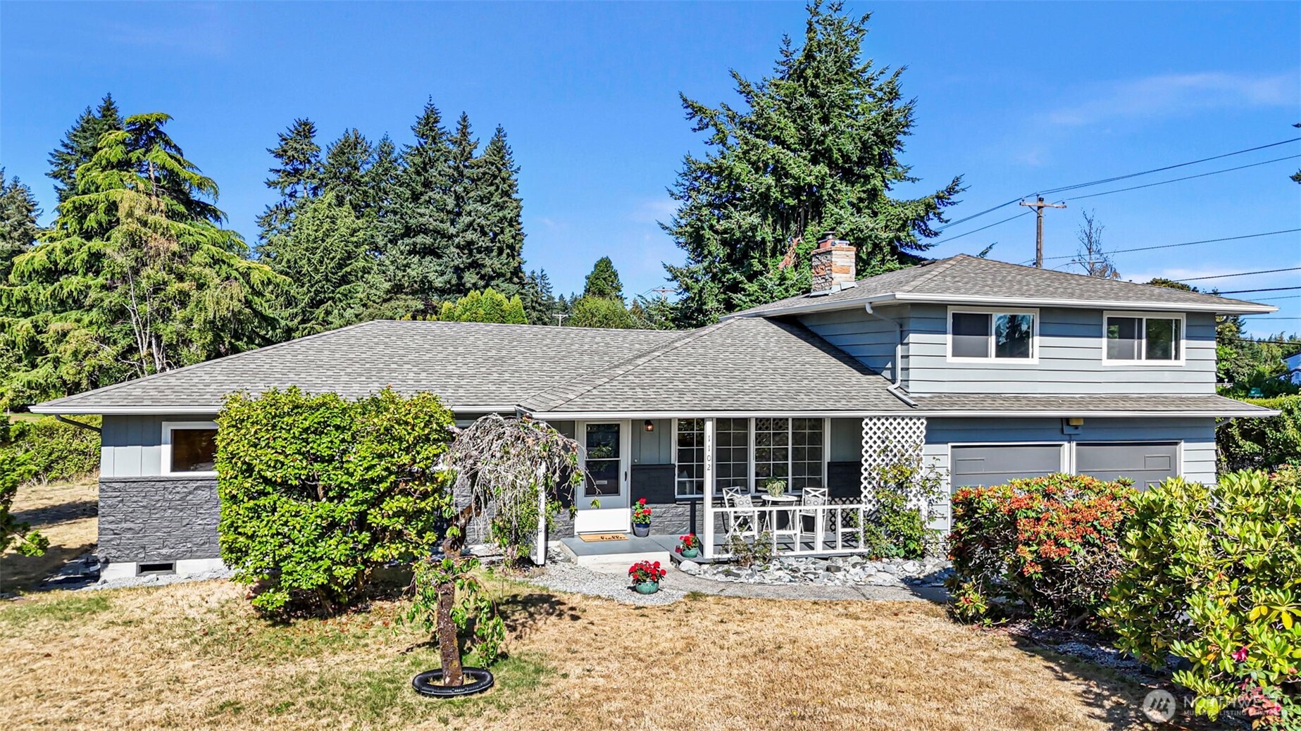 1102 Paradise Parkway