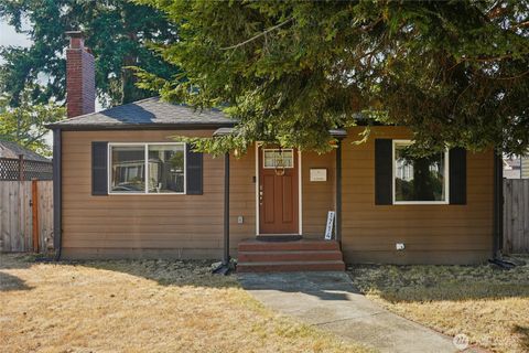 Photo of 1714 S Anderson Street, Tacoma, WA 98405 (MLS # 2430004)