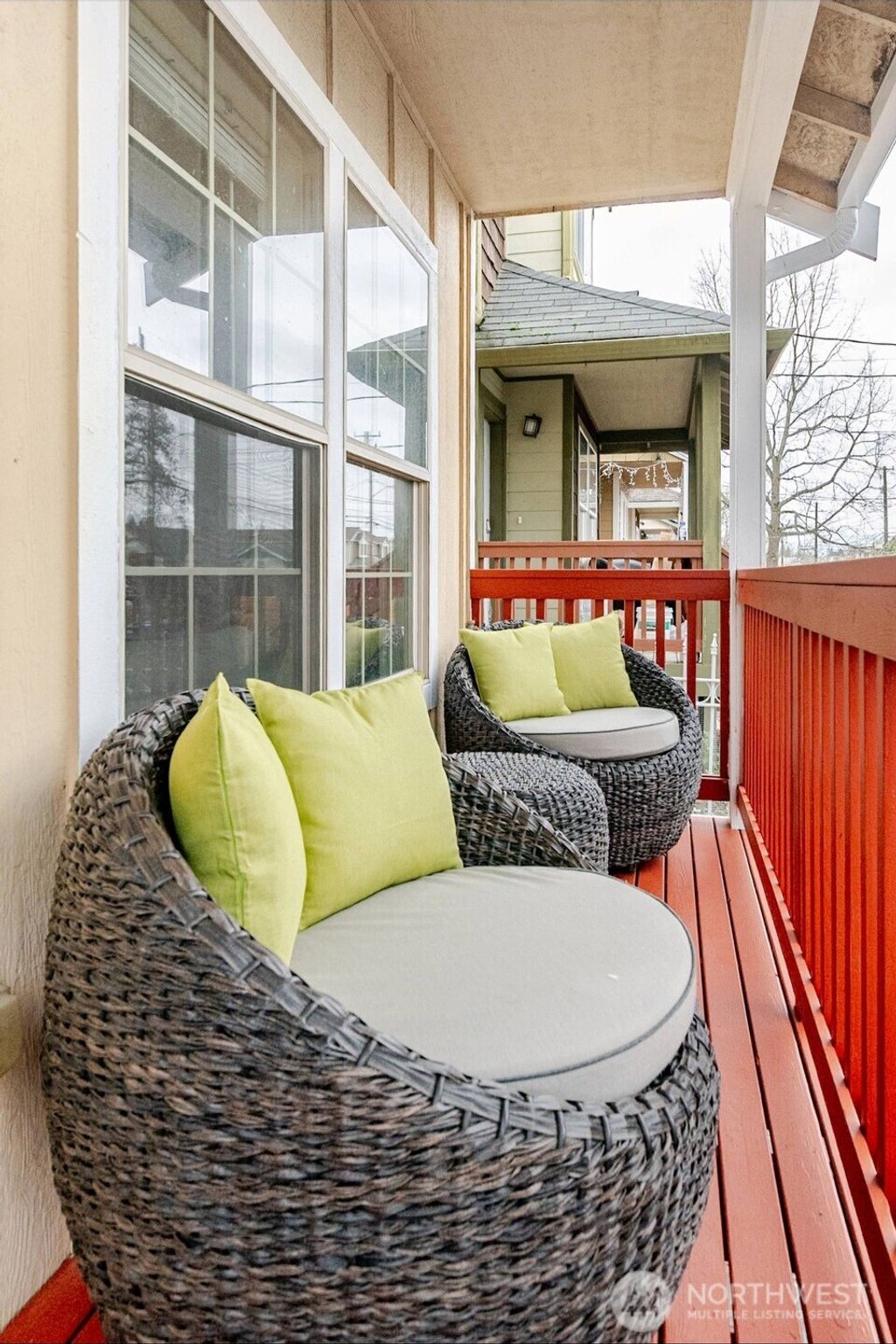 Photo of 10047 17th Avenue SW, Seattle, WA 98146 (MLS # 2506287)