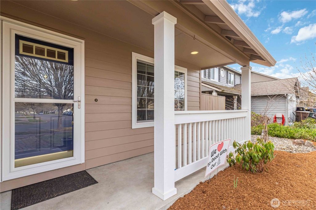 Photo of 5605 Horizon Court, Longview, WA 98632 (MLS # 2486179)