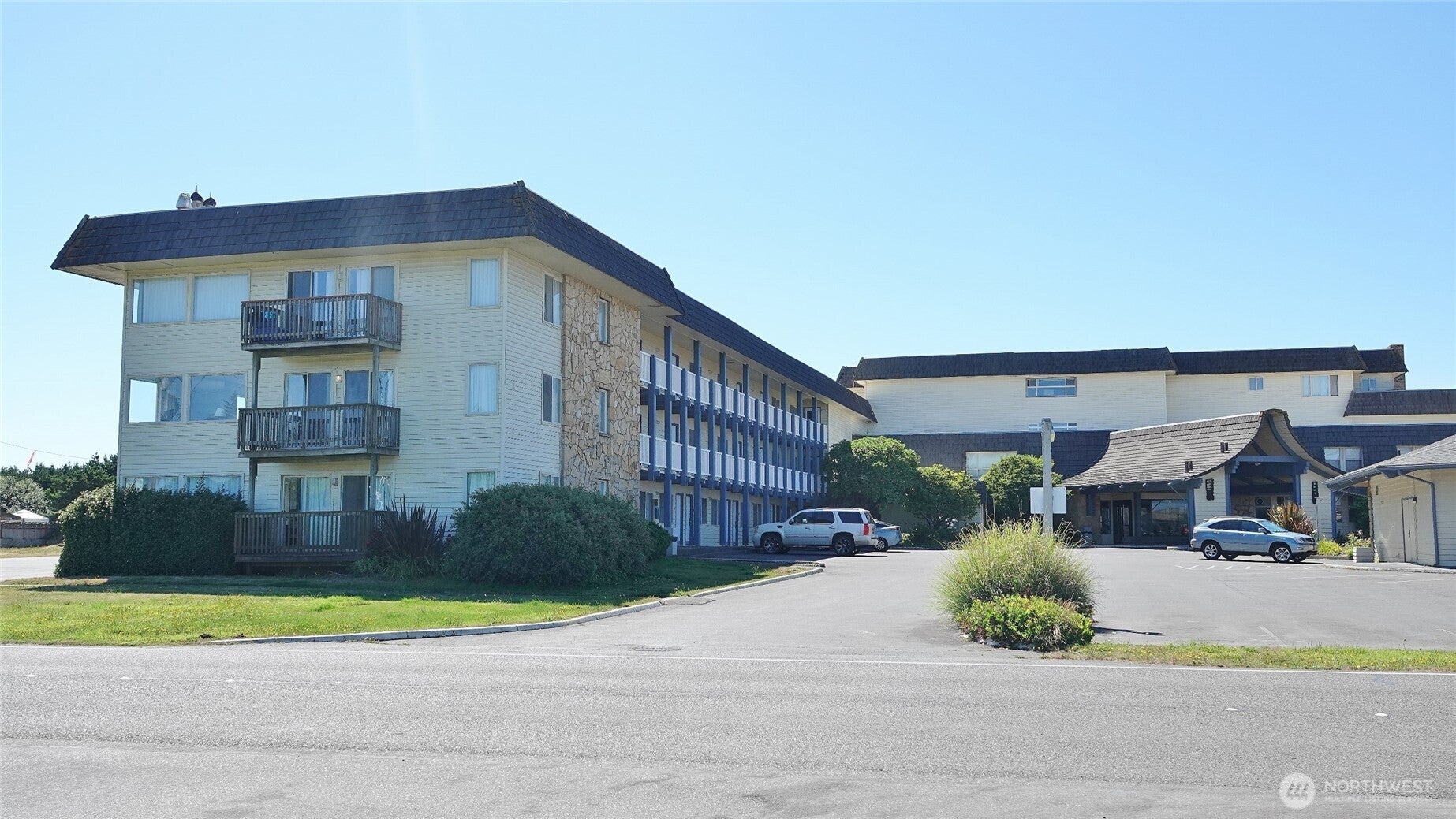 615 Ocean Shores Boulevard NW 201