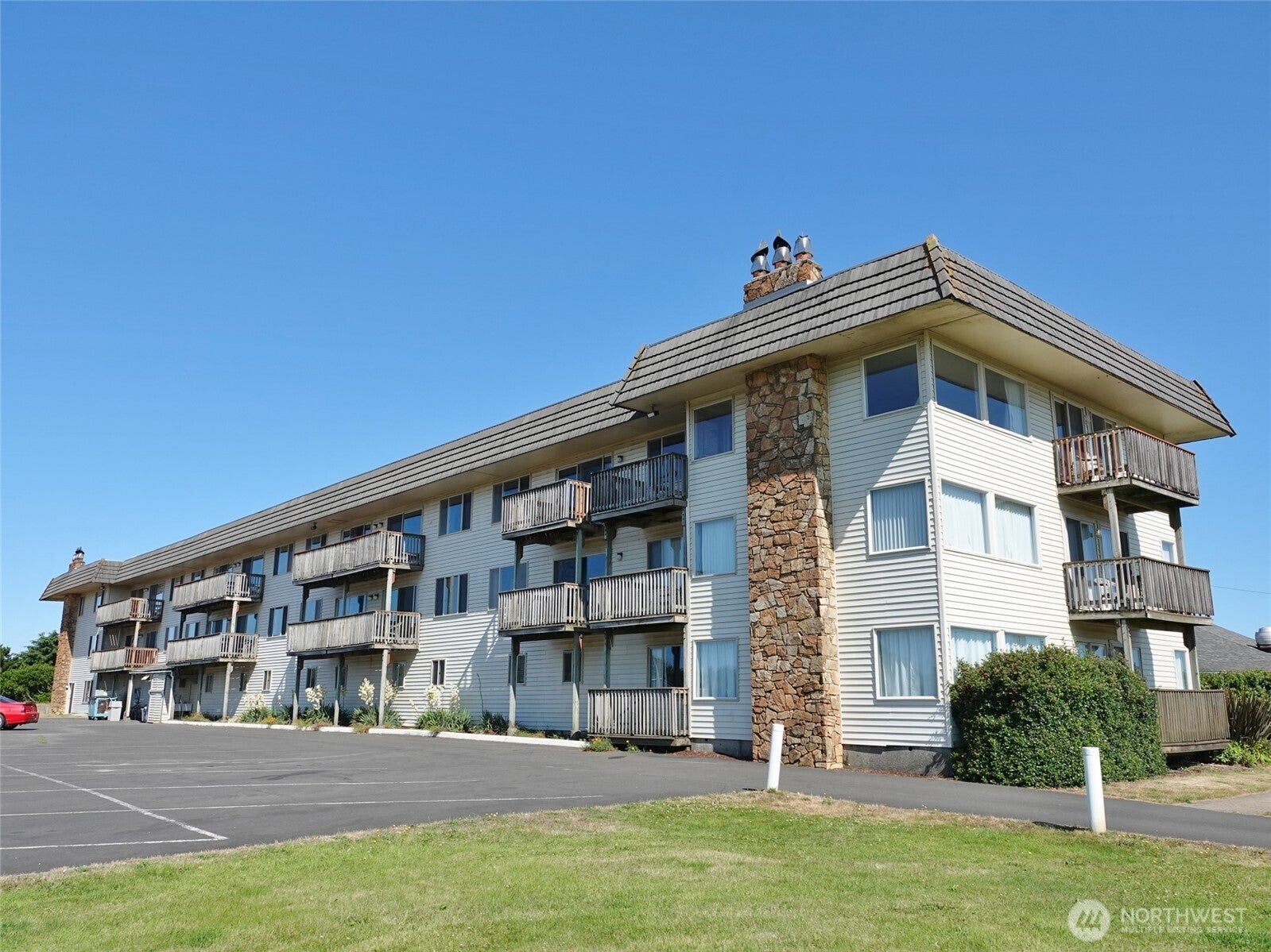 615 Ocean Shores Boulevard NW 201