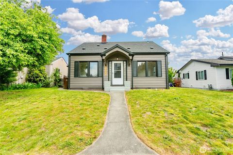 Photo of 5005 Yakima Avenue, Tacoma, WA 98408 (MLS # 2520960)