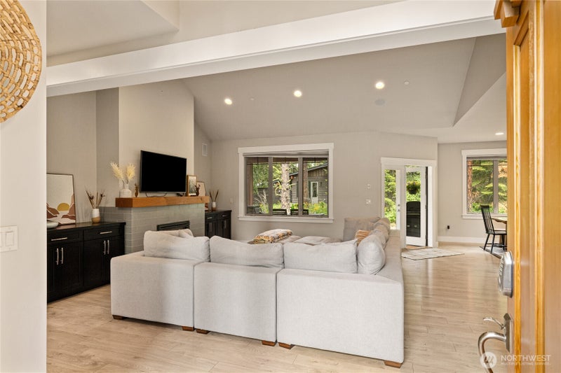 41 Goldenrod Court