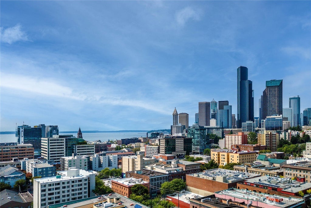 Photo of 668 S Lane Street #314, Seattle, WA 98104 (MLS # 2561298)