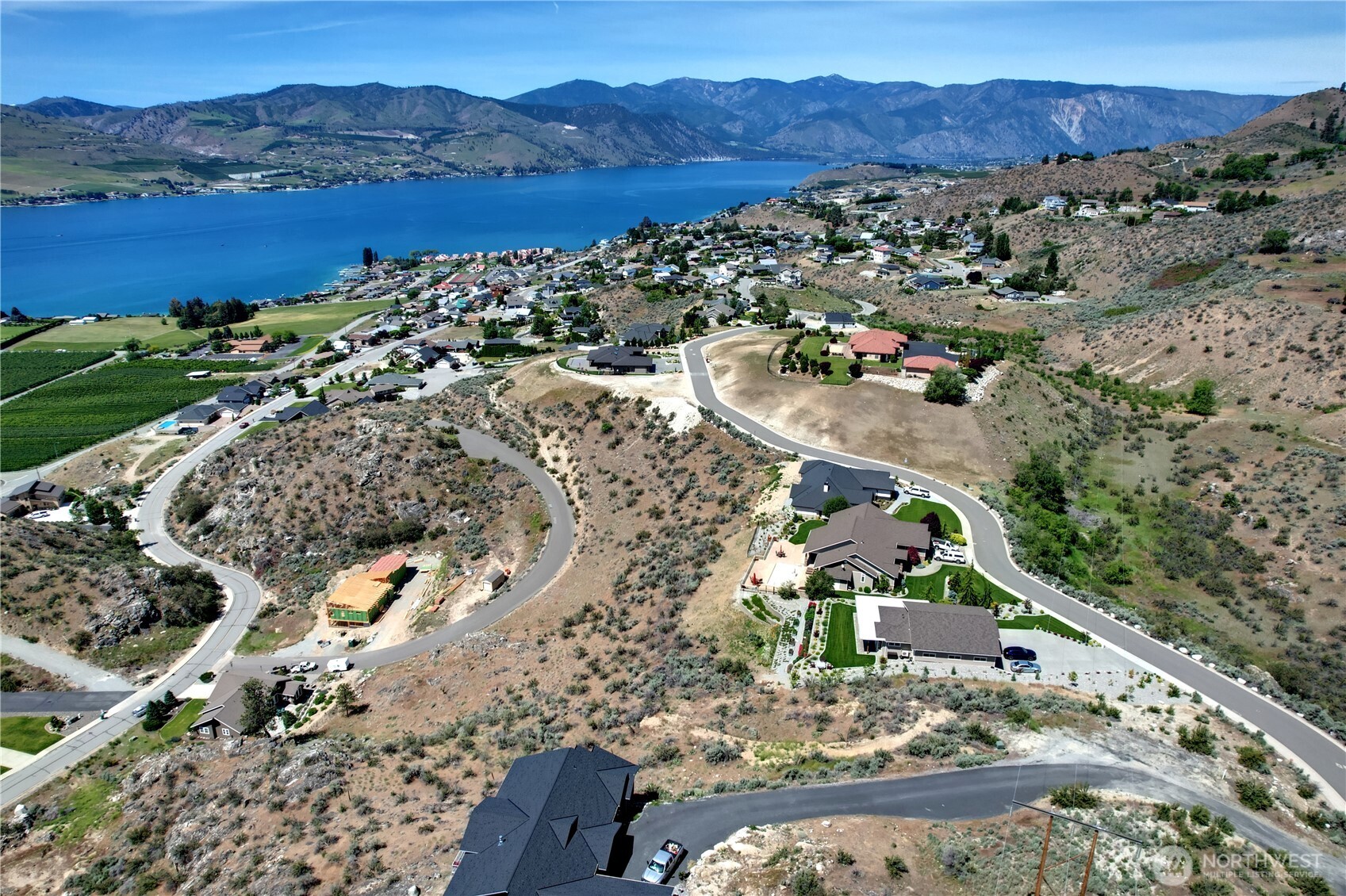 111 Crest Dr, Chelan WA 98816