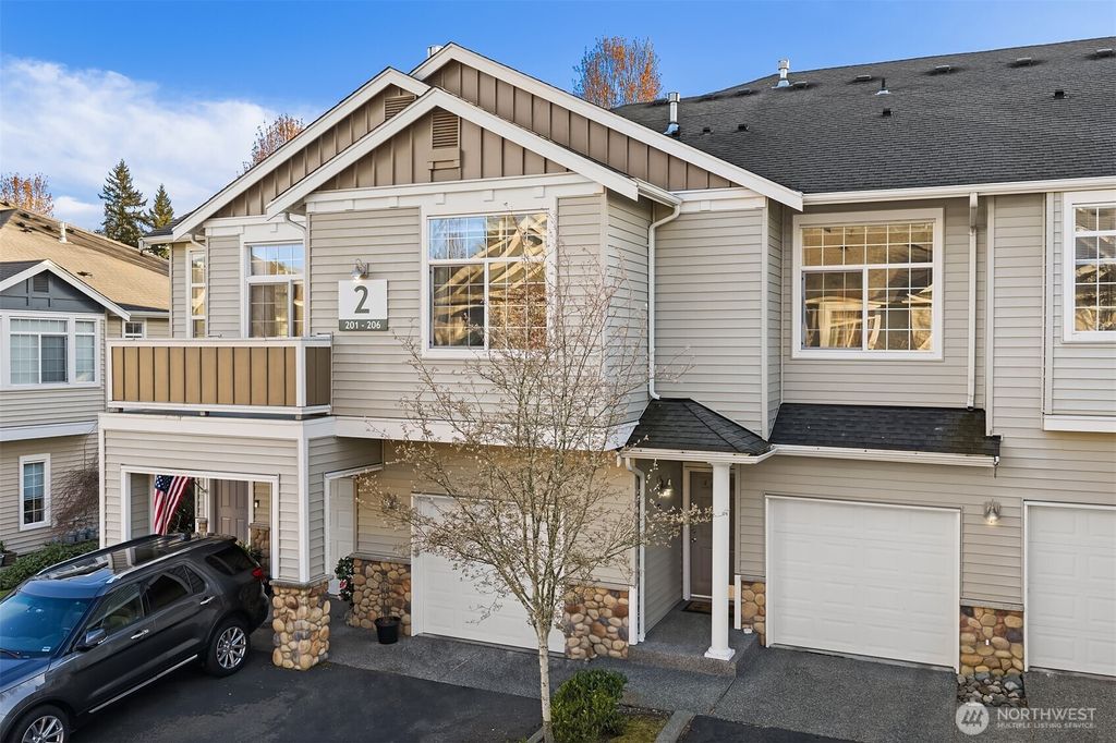 Photo of 1855 Trossachs Boulevard SE #206, Sammamish, WA 98075 (MLS # 2497902)