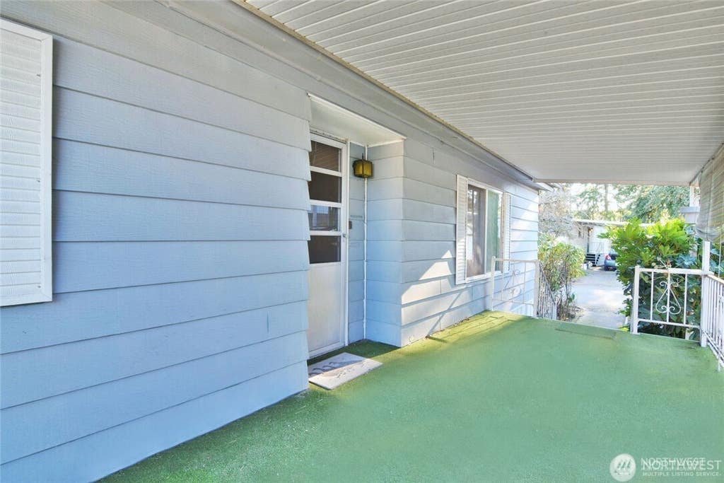 Photo of 13320 Hwy 99 #154, Everett, WA 98204 (MLS # 2573380)