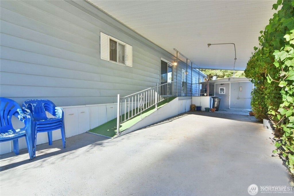 Photo of 13320 Hwy 99 #154, Everett, WA 98204 (MLS # 2573380)