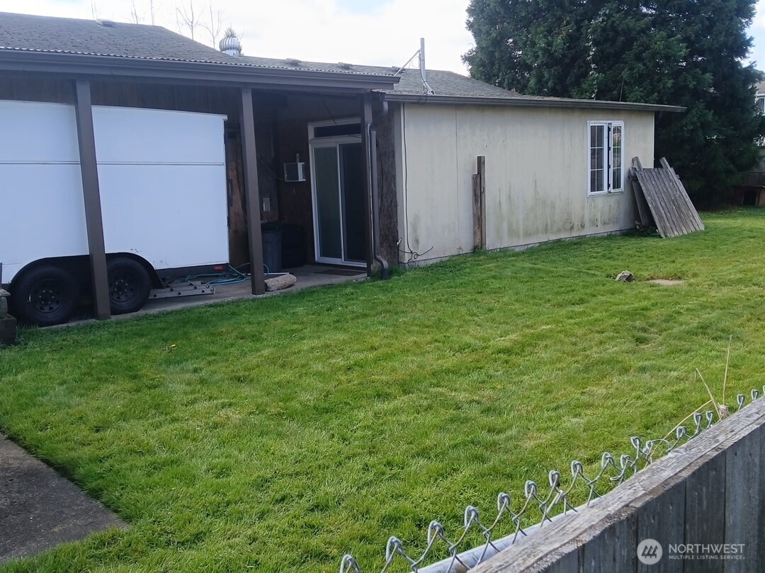 1110 22nd Street Pl NW