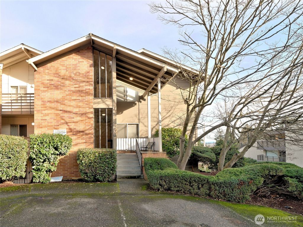 Photo of 3700 25th Place W #202, Seattle, WA 98199 (MLS # 2466678)