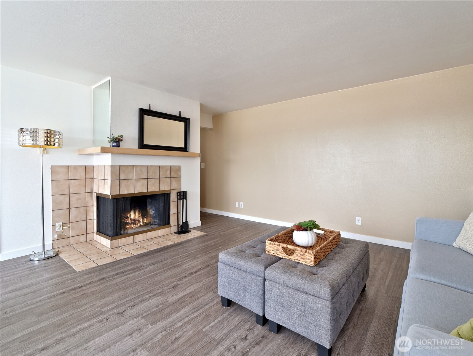 3700 25th Place W 202