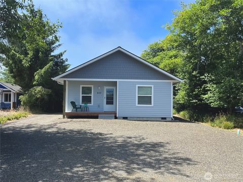 Photo of 857 Vagabond Avenue SW, Ocean Shores, WA 98569 (MLS # 2407758)