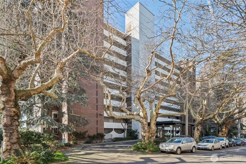 Photo of 505 Belmont Avenue E #501, Seattle, WA 98102 (MLS # 2488455)