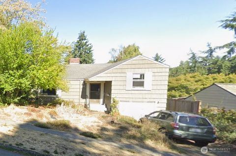 Photo of 2134 NE 81st Place, Seattle, WA 98115 (MLS # 2503349)