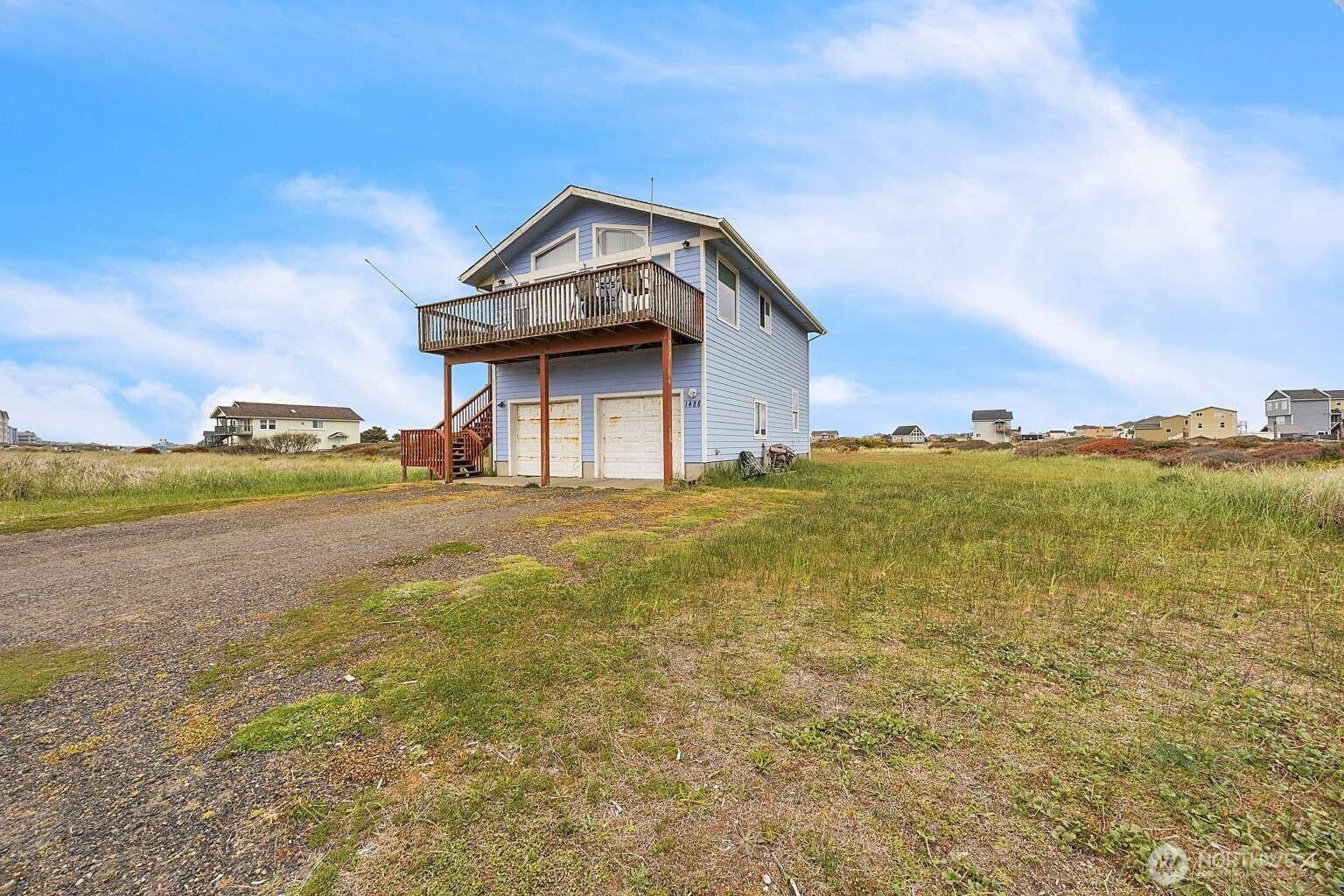 1488 Ocean Shores Boulevard SW
