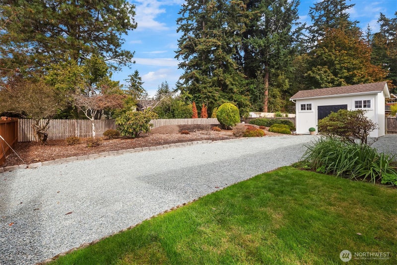 381 MacBrae Drive