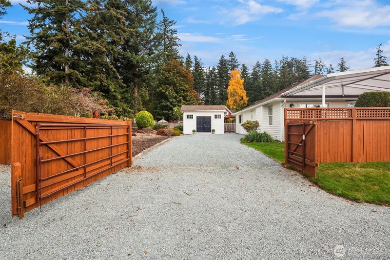 381 MacBrae Drive