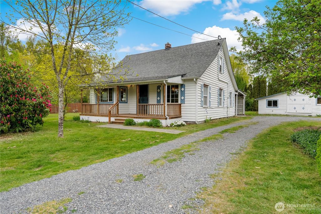 Photo of 10211 51st Avenue NE, Marysville, WA 98270 (MLS # 2369231)