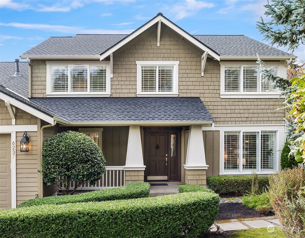 Photo of 6237 119th Place SE, Bellevue, WA 98006 (MLS # 2042757)