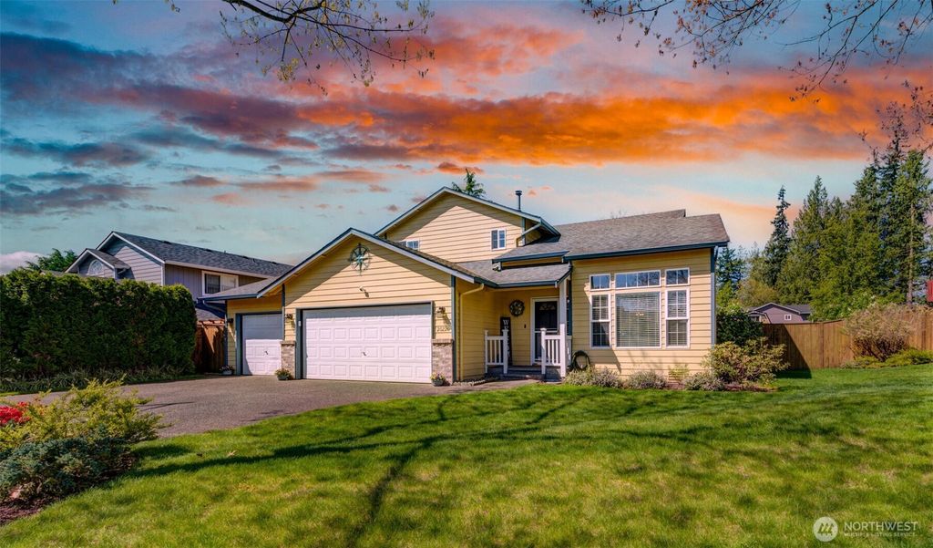 Photo of 20220 45th Drive NE, Arlington, WA 98223 (MLS # 2363920)