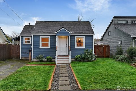 914 6th Avenue SW Puyallup WA 98371