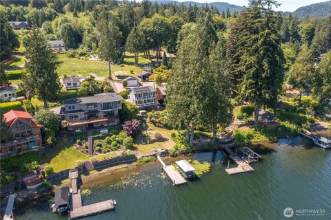 Photo of 482 W Lake Samish Drive, Bellingham, WA 98229 (MLS # 2552863)