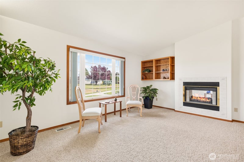 1000 13th Avenue SW 18