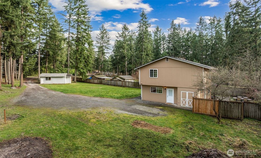 Photo of 27306 100th Avenue E, Graham, WA 98338 (MLS # 2492031)