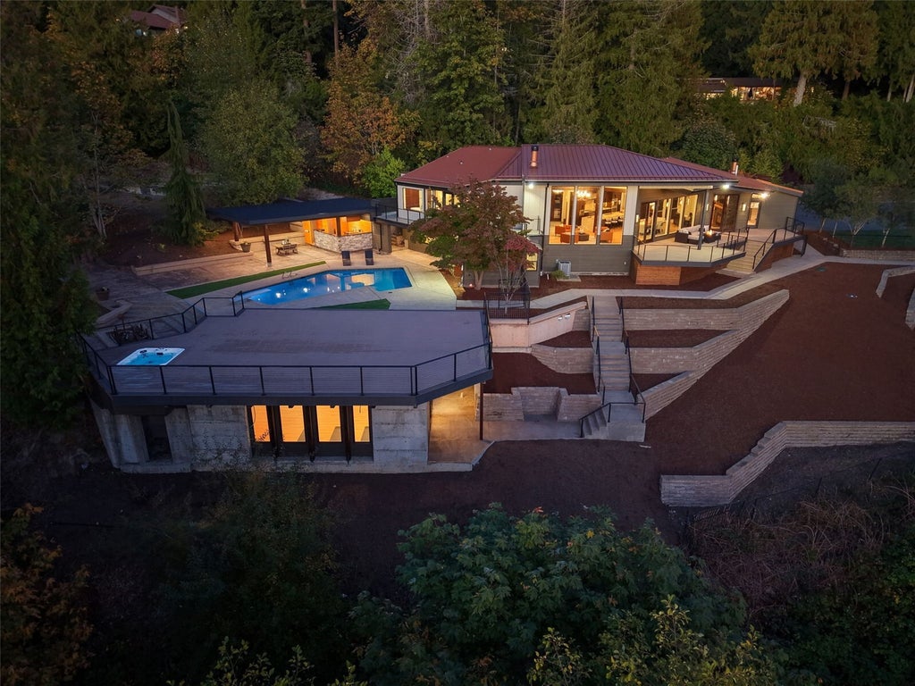Photo of 12013 206th Place SE, Issaquah, WA 98027 (MLS # 2595503)