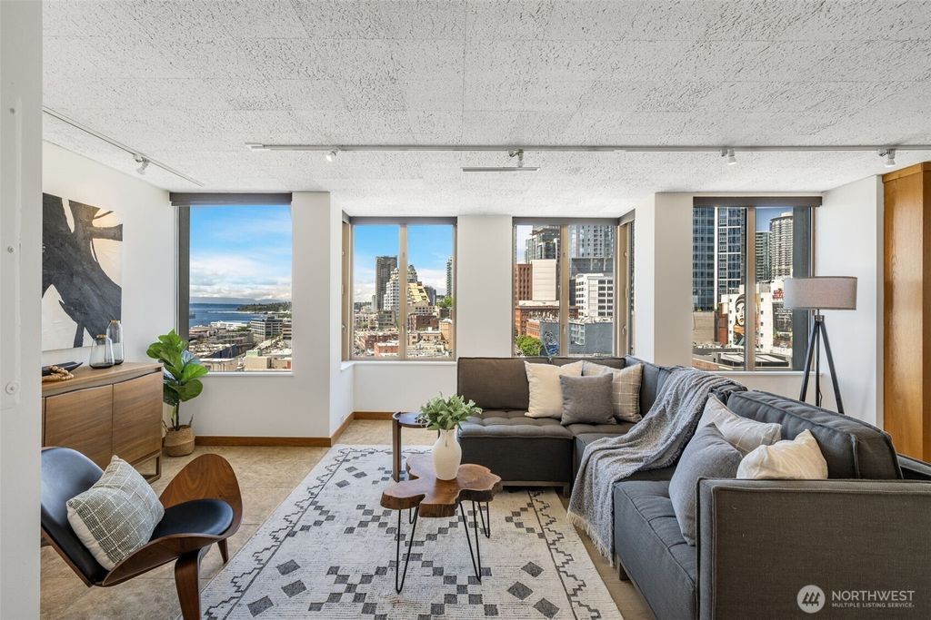 Photo of 98 Union Street #1210, Seattle, WA 98101 (MLS # 2379063)