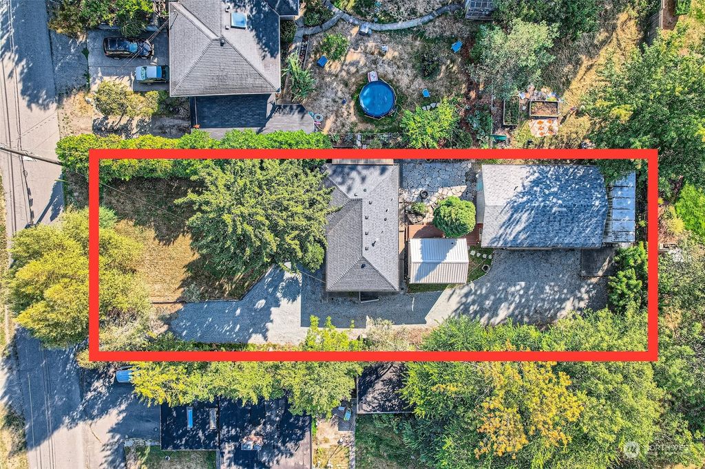 Photo of 6111 S 124th Street, Seattle, WA 98178 (MLS # 2159650)