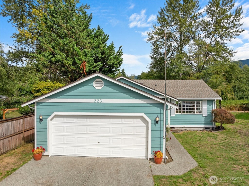 Photo of 223 Nugget Road, Gold Bar, WA 98251 (MLS # 2579482)