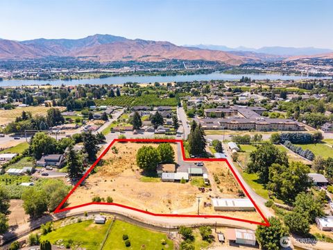 2731 Sunset Highway East Wenatchee WA 98802