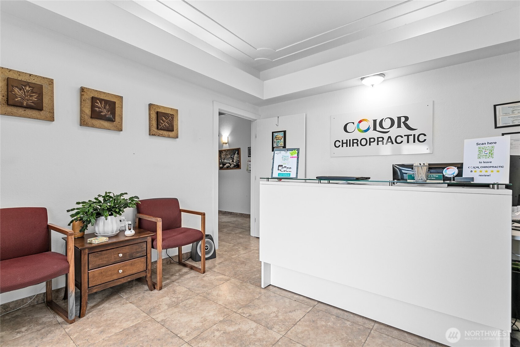 1200 Lakeway Drive 3