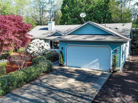 Photo of 33 Goldfinch Lane, Port Ludlow, WA 98365 (MLS # 2505429)