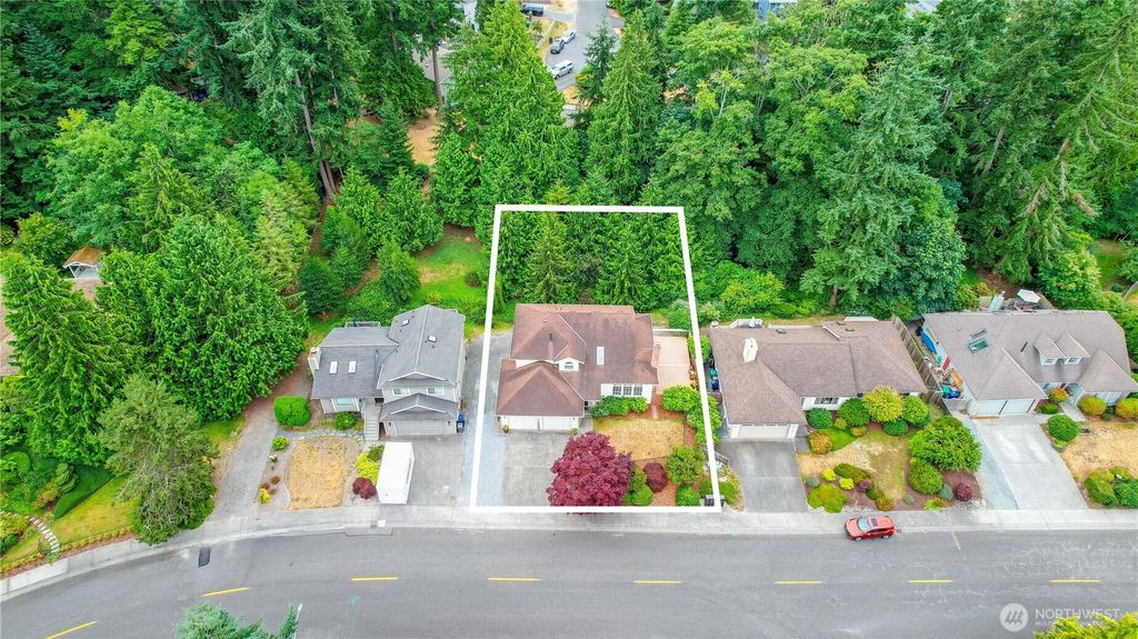 Photo of 4698 71st Place SW, Mukilteo, WA 98275 (MLS # 2390210)