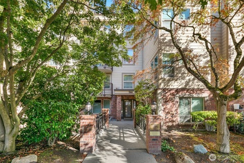 Photo of 566 Prospect Street #103, Seattle, WA 98109 (MLS # 2575668)