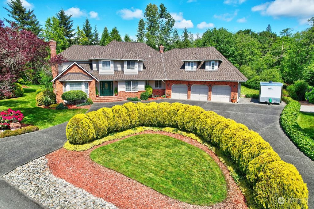 Photo of 8907 135th Drive SE, Snohomish, WA 98290 (MLS # 2238371)