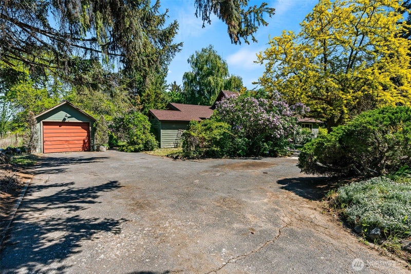 2091 Orchard Rd