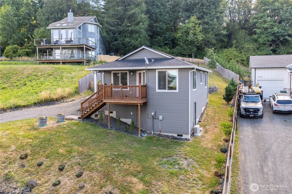 Photo of 1009 Taylor Road, Kalama, WA 98625 (MLS # 2553771)