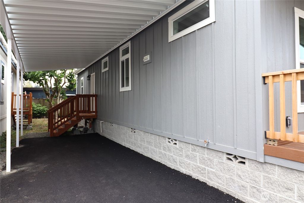 Photo of 3213 S 182nd Place #215, SeaTac, WA 98188 (MLS # 2435440)