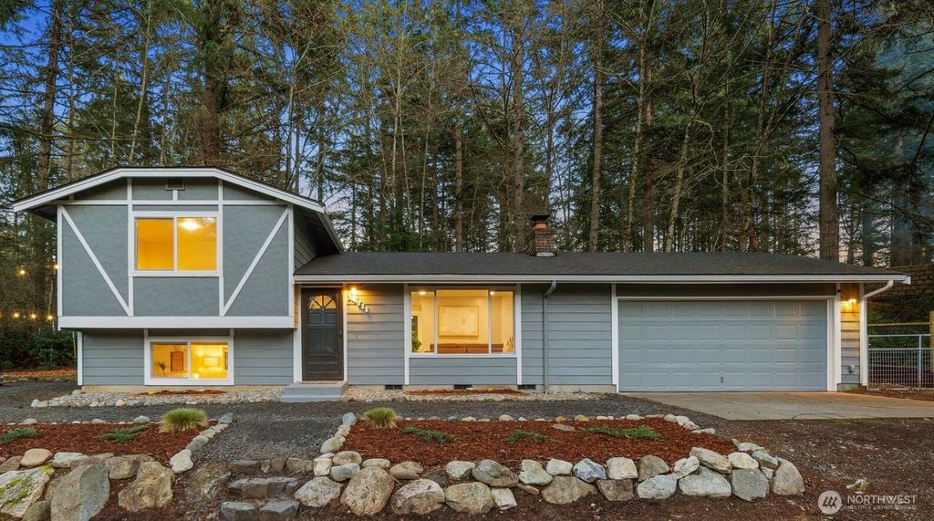 Photo of 14711 88th Avenue NW, Gig Harbor, WA 98329 (MLS # 2481428)