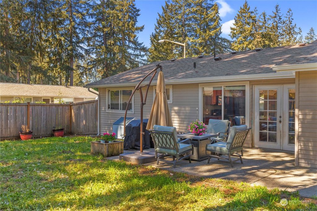 Photo of 19506 SE 261st Street, Covington, WA 98042 (MLS # 2236164)
