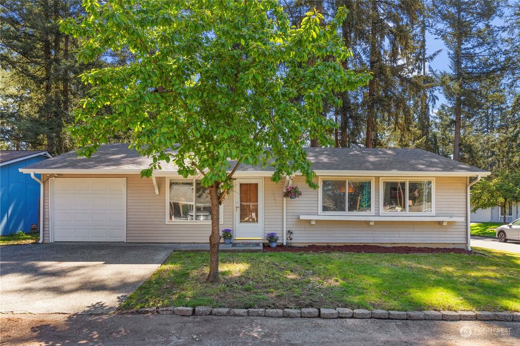 Photo of 19506 SE 261st Street, Covington, WA 98042 (MLS # 2236164)