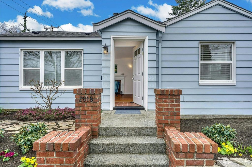 Photo of 2818 NW 80th Street, Seattle, WA 98117 (MLS # 2208632)