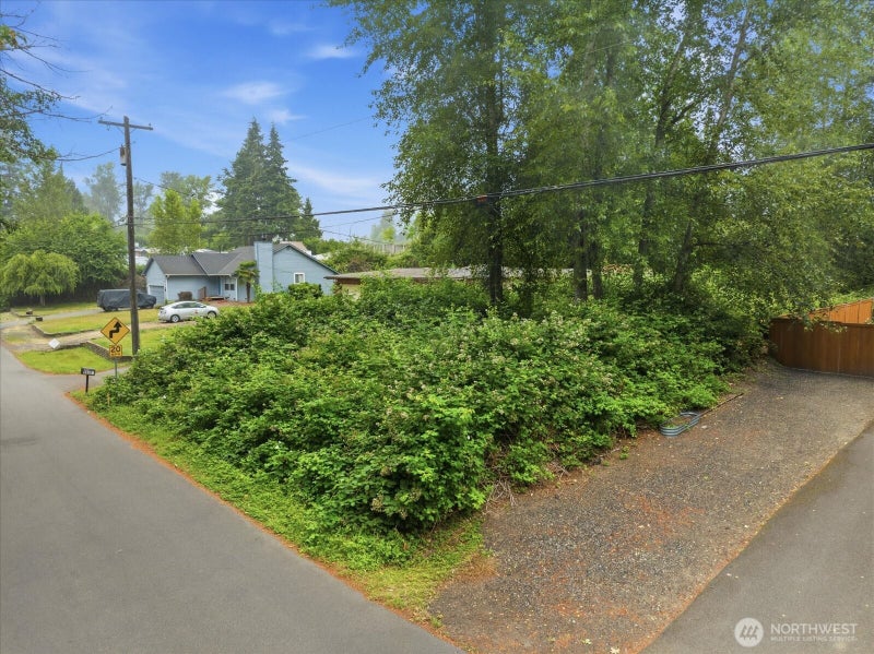 0 20th Avenue W