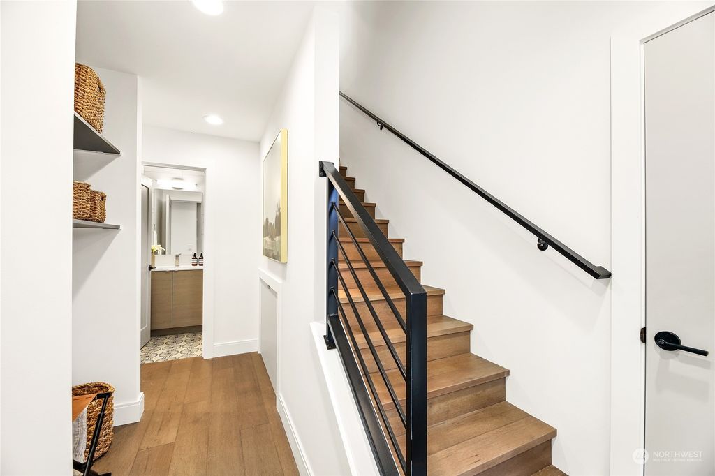 Photo of 127 29th Avenue #C, Seattle, WA 98122 (MLS # 2178938)