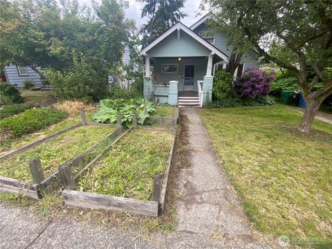 Photo of 5620 40th Avenue SW, Seattle, WA 98136 (MLS # 2485041)