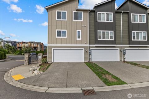 Photo of 17401 118th Avenue Ct E #A, Puyallup, WA 98374 (MLS # 2432989)